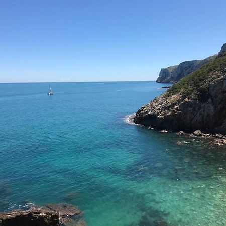 Apto. Con Gran Terraza Y Acceso Directo A Piscina. Dénia Eksteriør billede